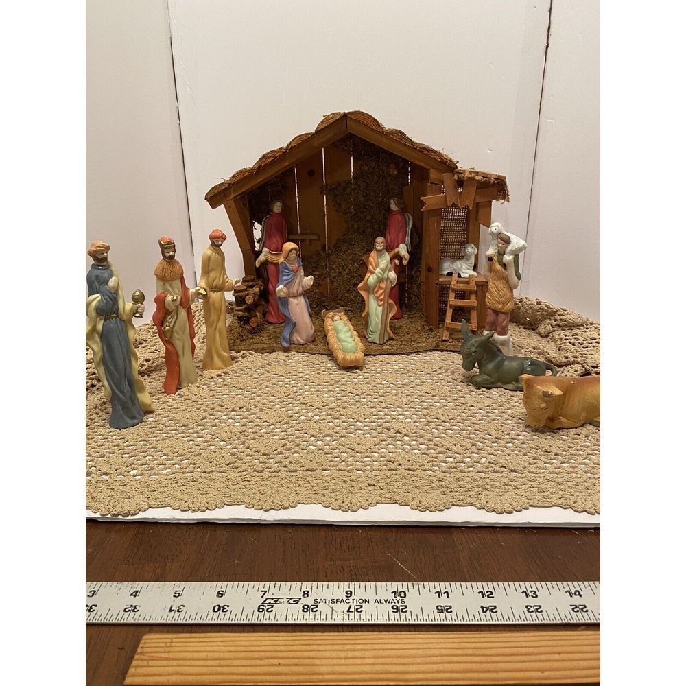 Rustic Wood Christmas Manger Set - Hand Painted. 13 Piece Ceramic, Plastic, Wood